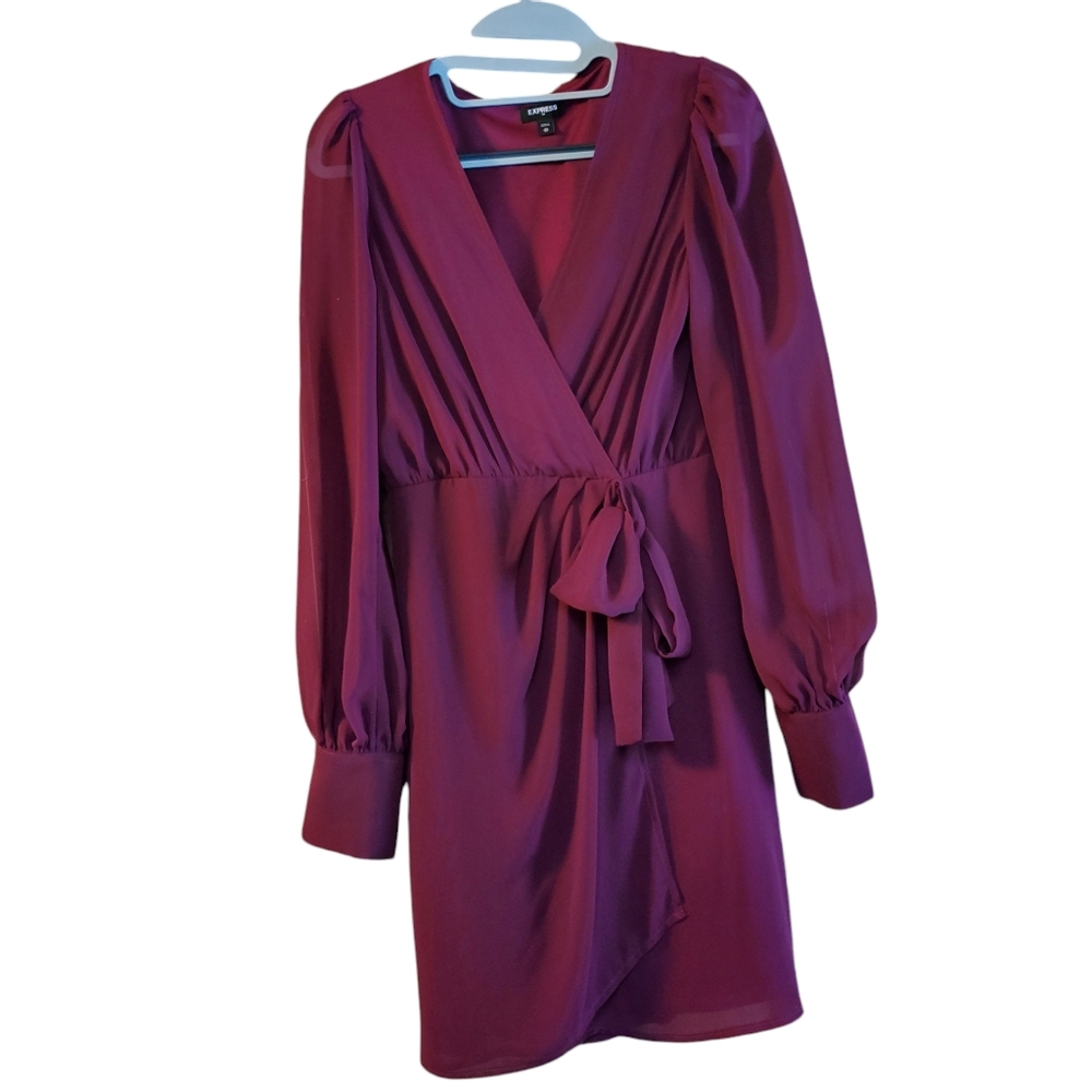 NOWT Express Outlet XS Plunging V Midi Dress in Wine Red